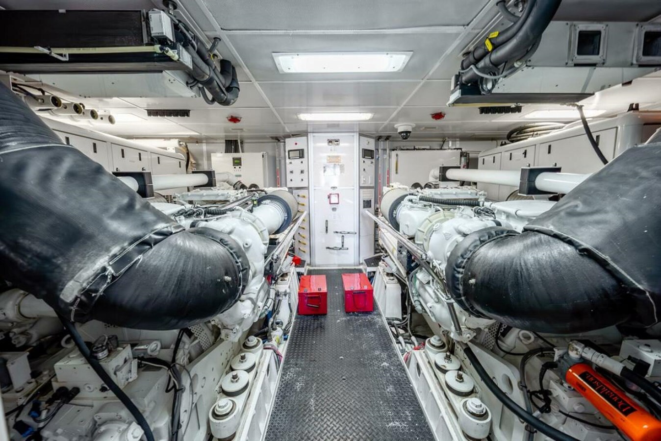 2012-westport-112-1-b8e6dc