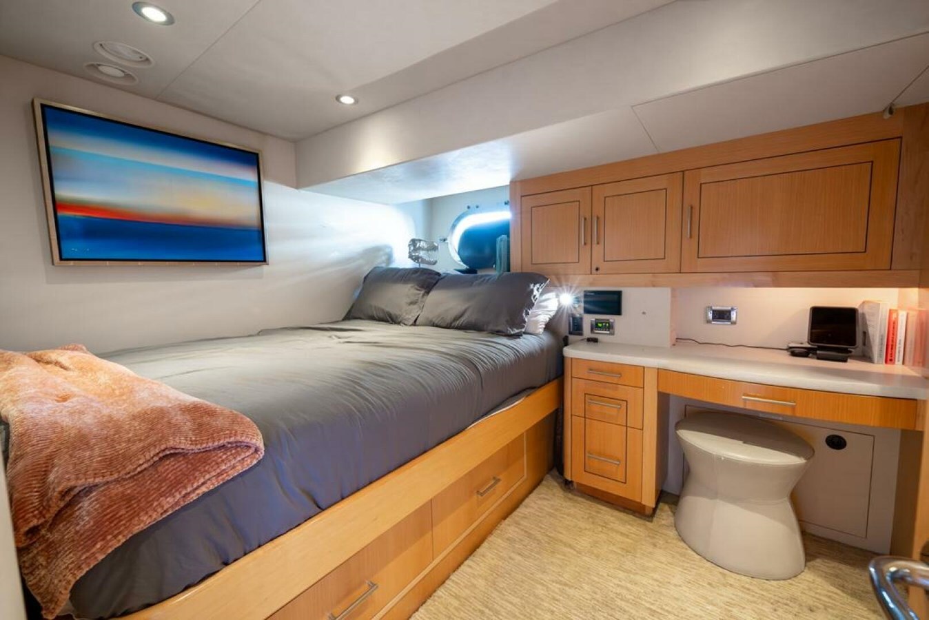 2012-westport-112-1-b8e6dc