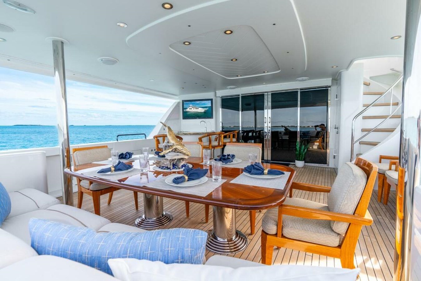 2012-westport-112-1-b8e6dc