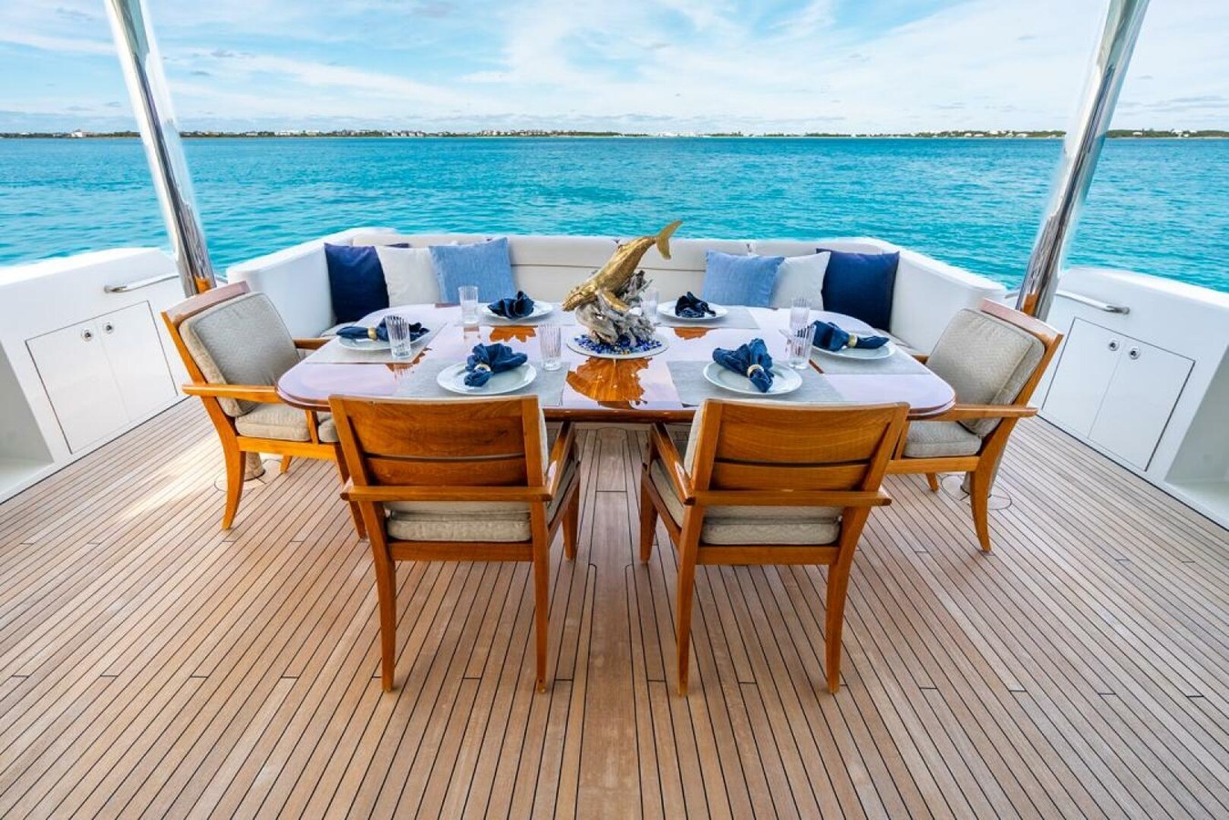 2012-westport-112-1-b8e6dc