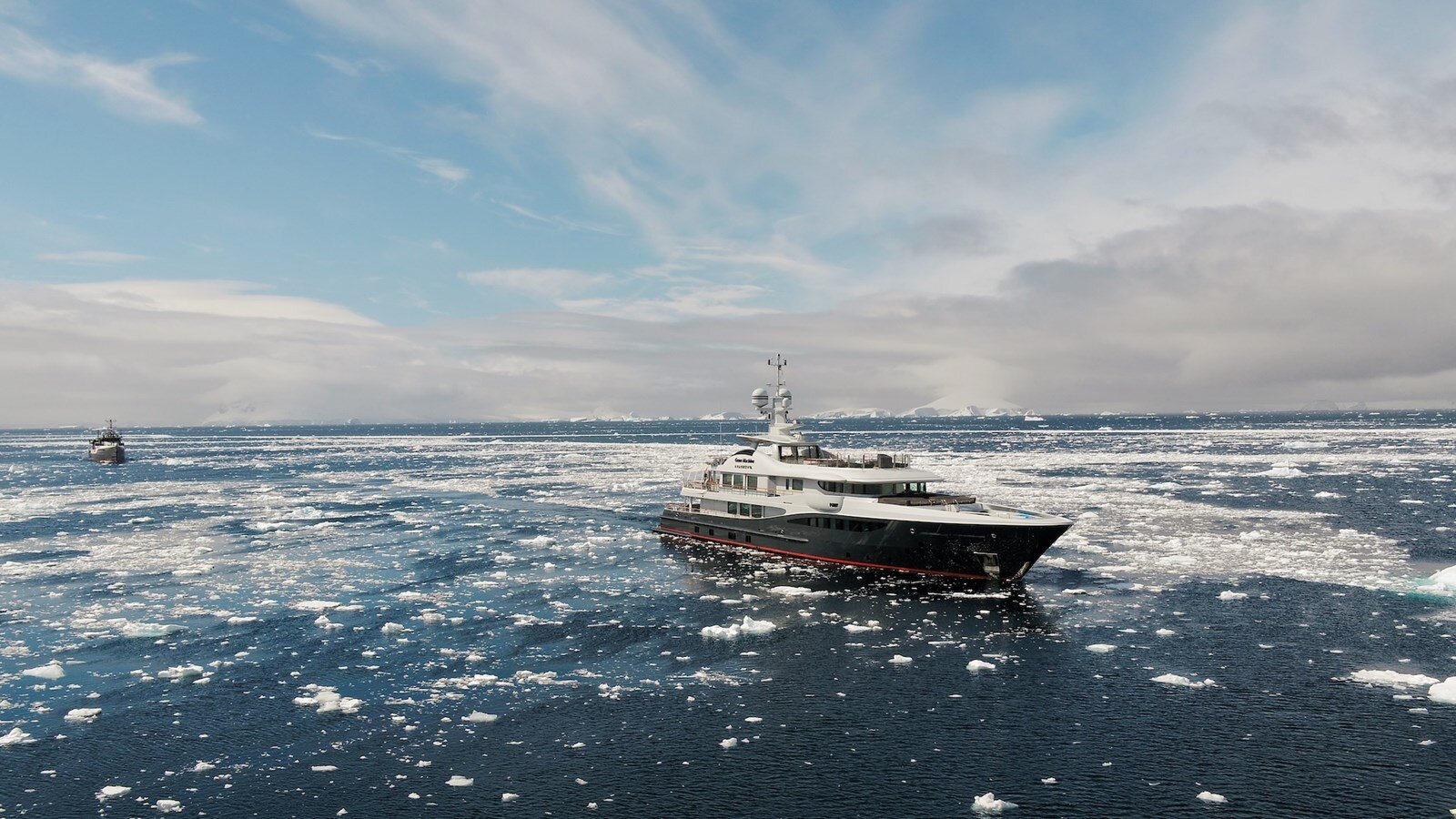 2013-amels-180-6-140e62