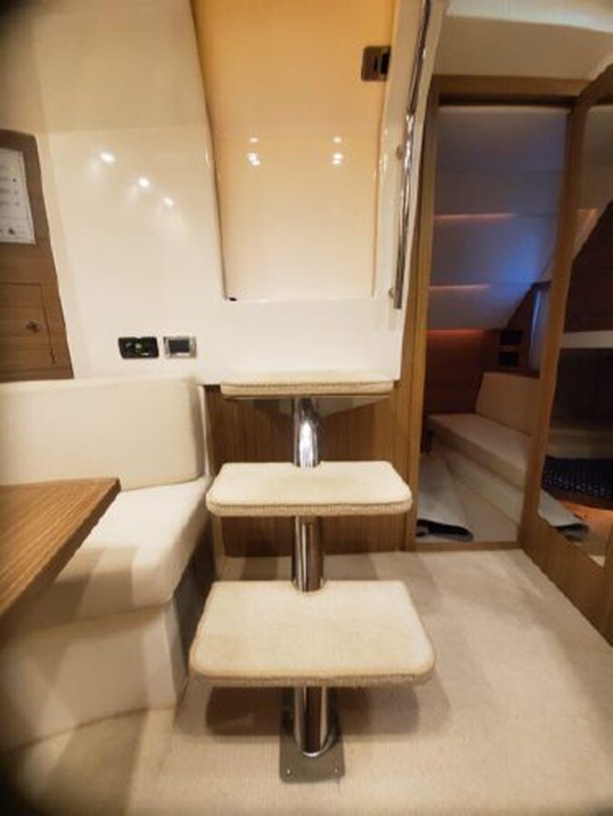 2013-azimut-yachts-38-1-3a90f1