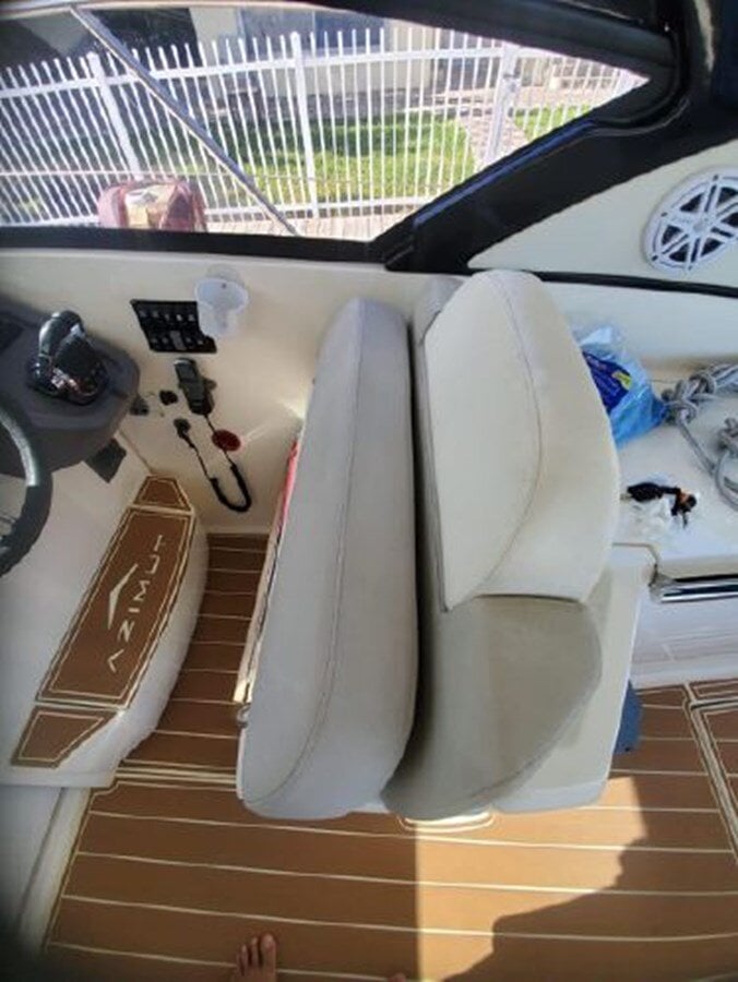 2013-azimut-yachts-38-1-3a90f1