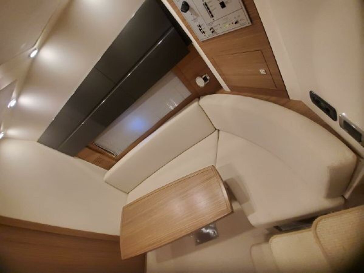 2013-azimut-yachts-38-1-3a90f1