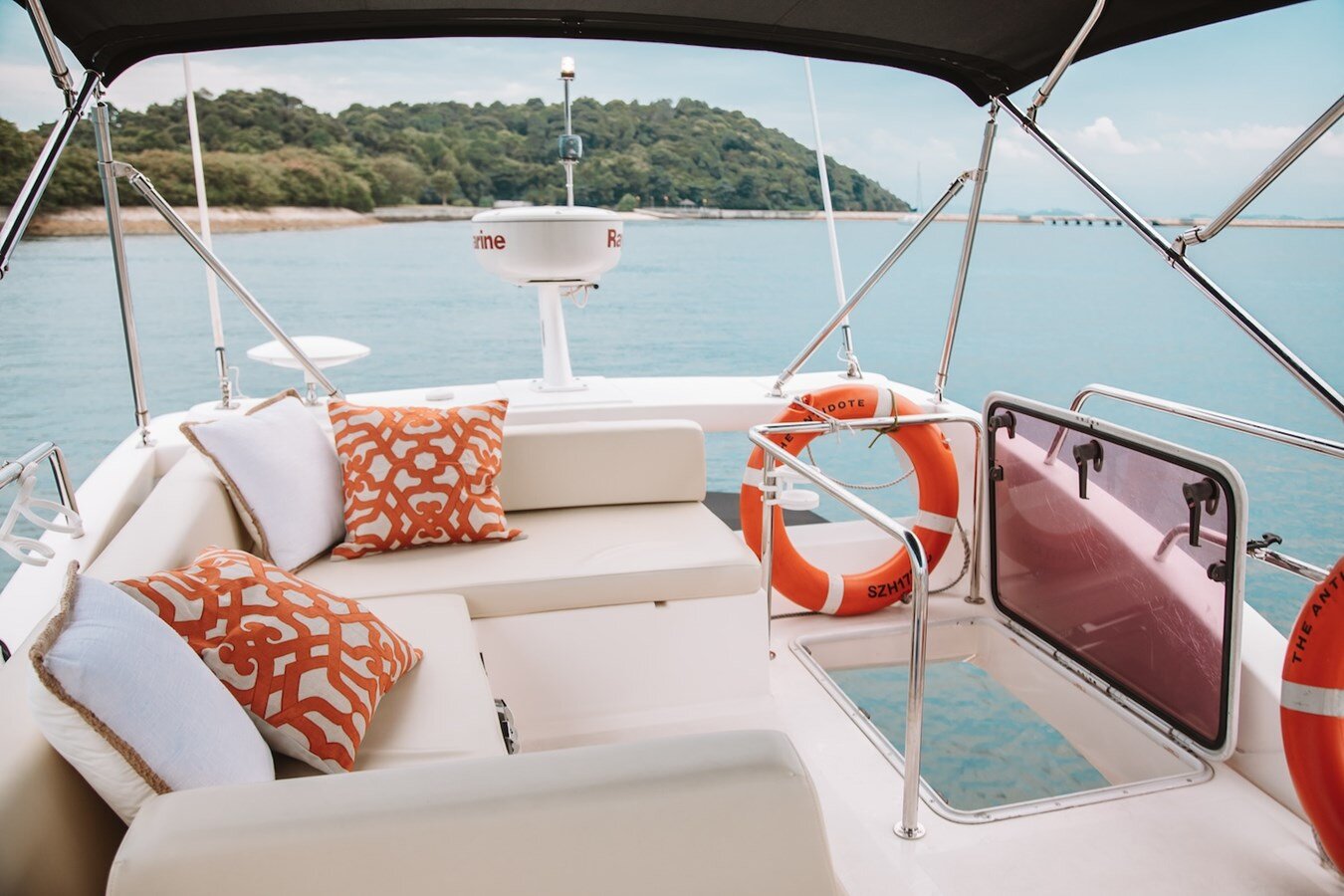 2013-azimut-yachts-40-8-5c3d5b