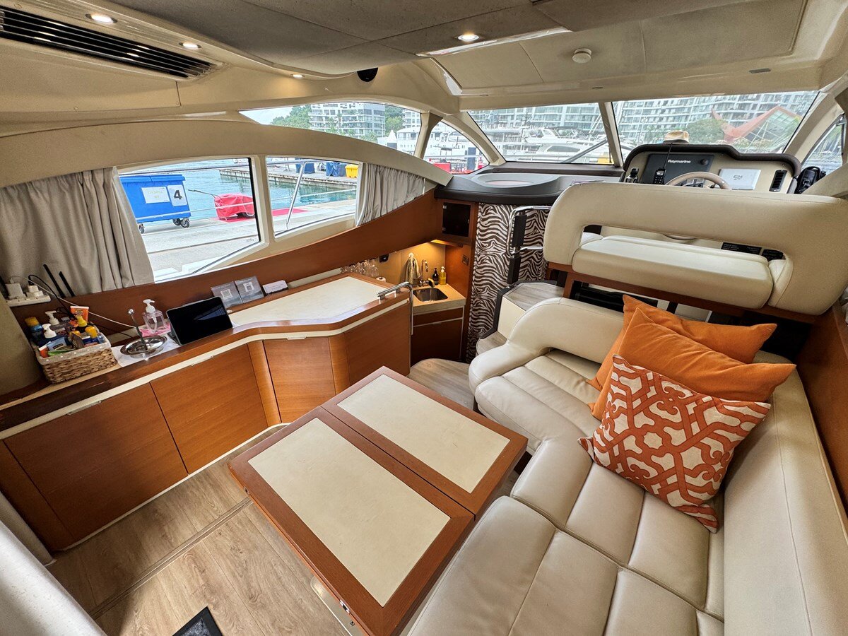 2013-azimut-yachts-40-8-5c3d5b