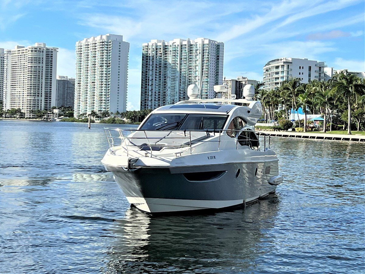 2013-azimut-yachts-40-a1b882