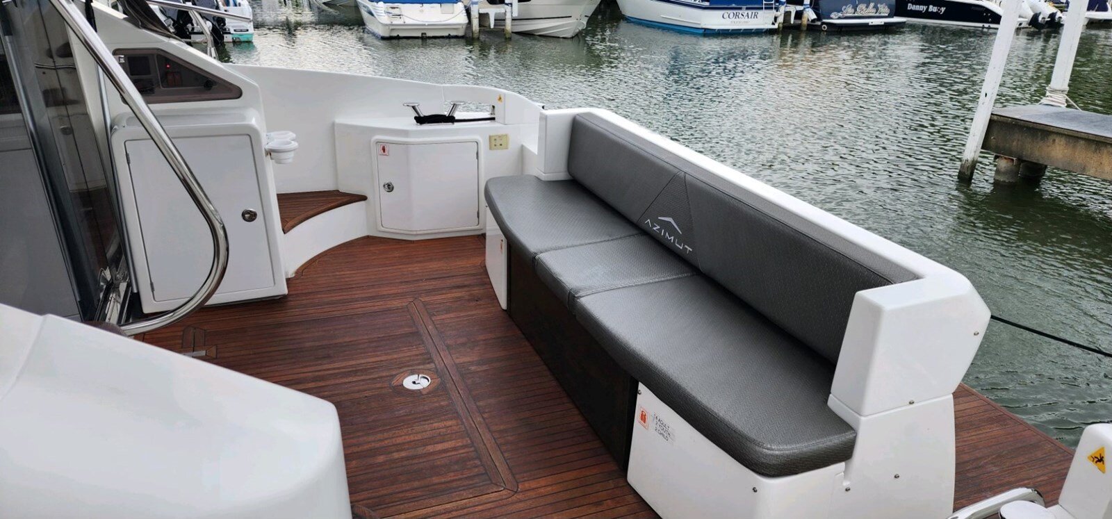 2013-azimut-yachts-45-1-b633eb