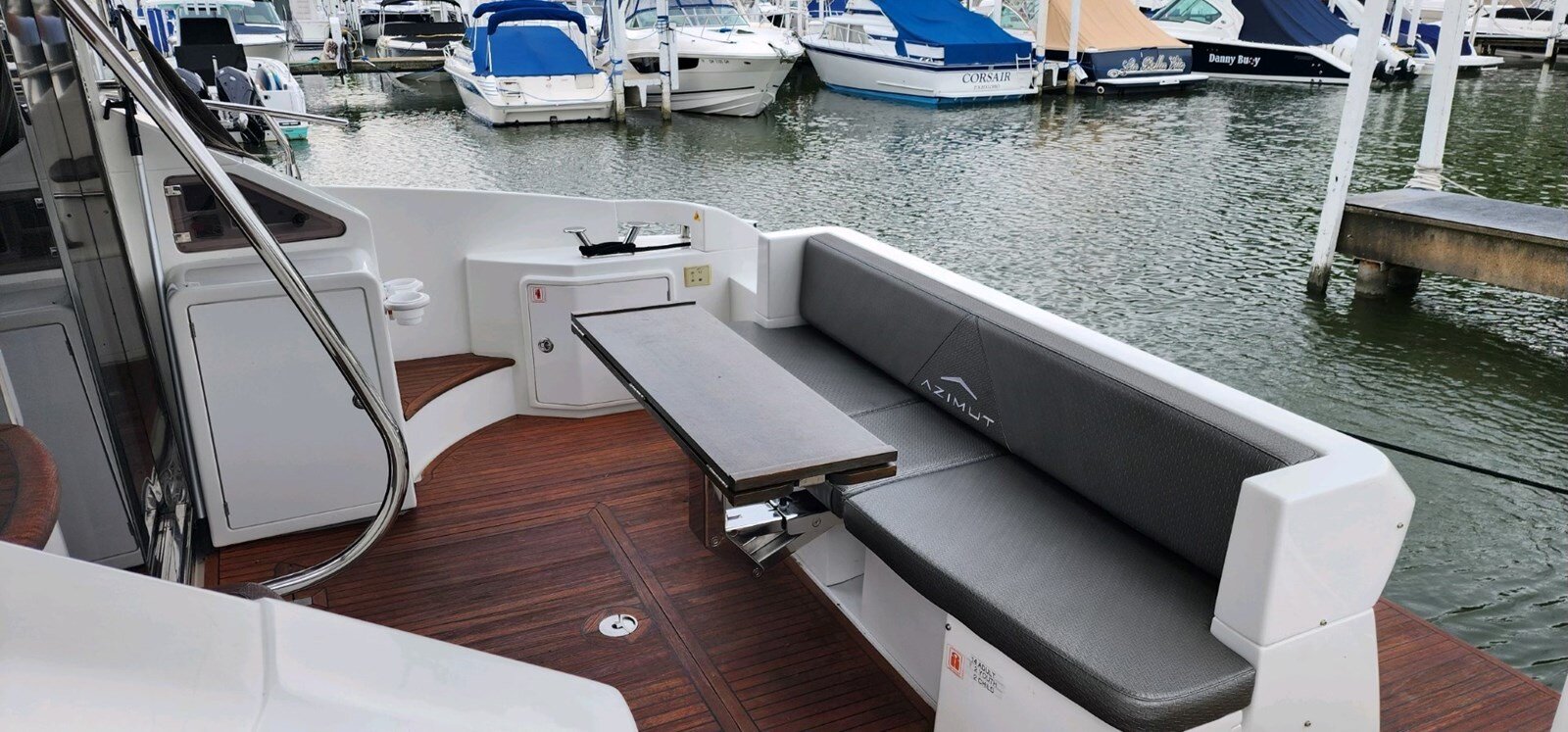 2013-azimut-yachts-45-1-b633eb