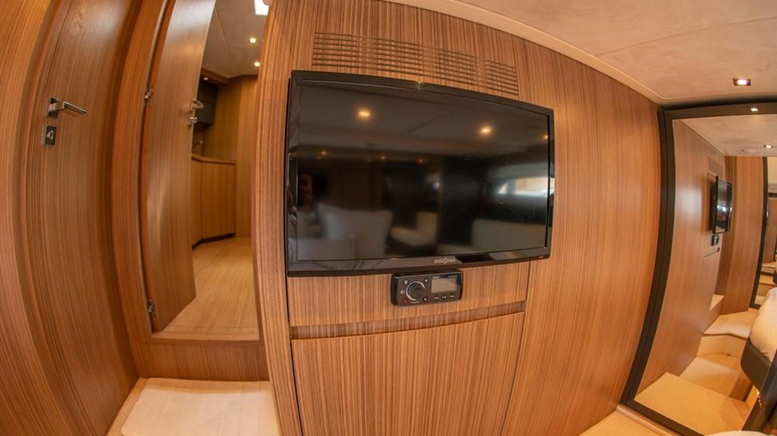 2013-azimut-yachts-52-4-b1a83f