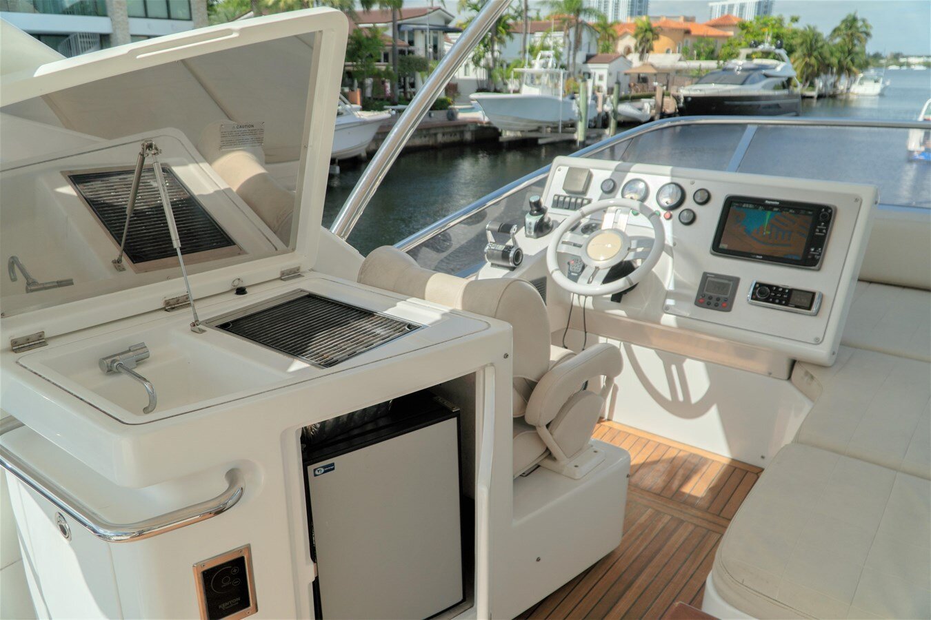 2013-azimut-yachts-54-e7da4d