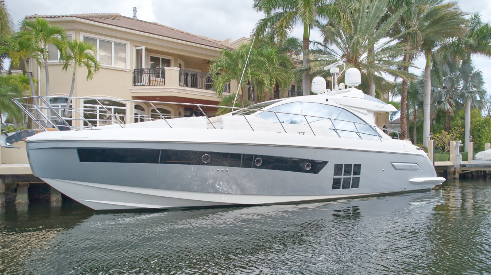 2013-azimut-yachts-55-de6e89