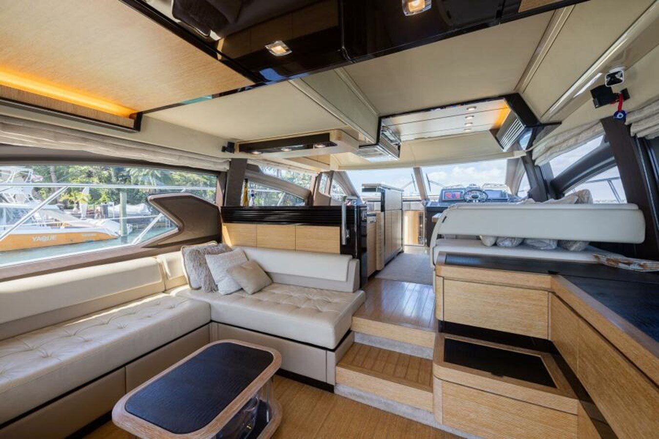 2013-azimut-yachts-64-77370d