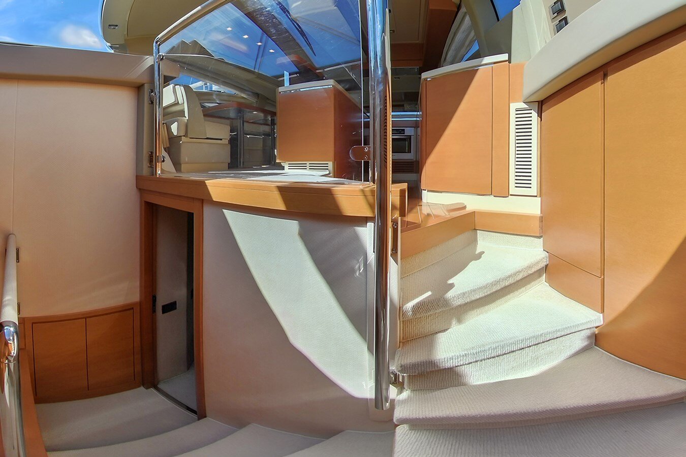 2013-azimut-yachts-66-2-9cb4e0