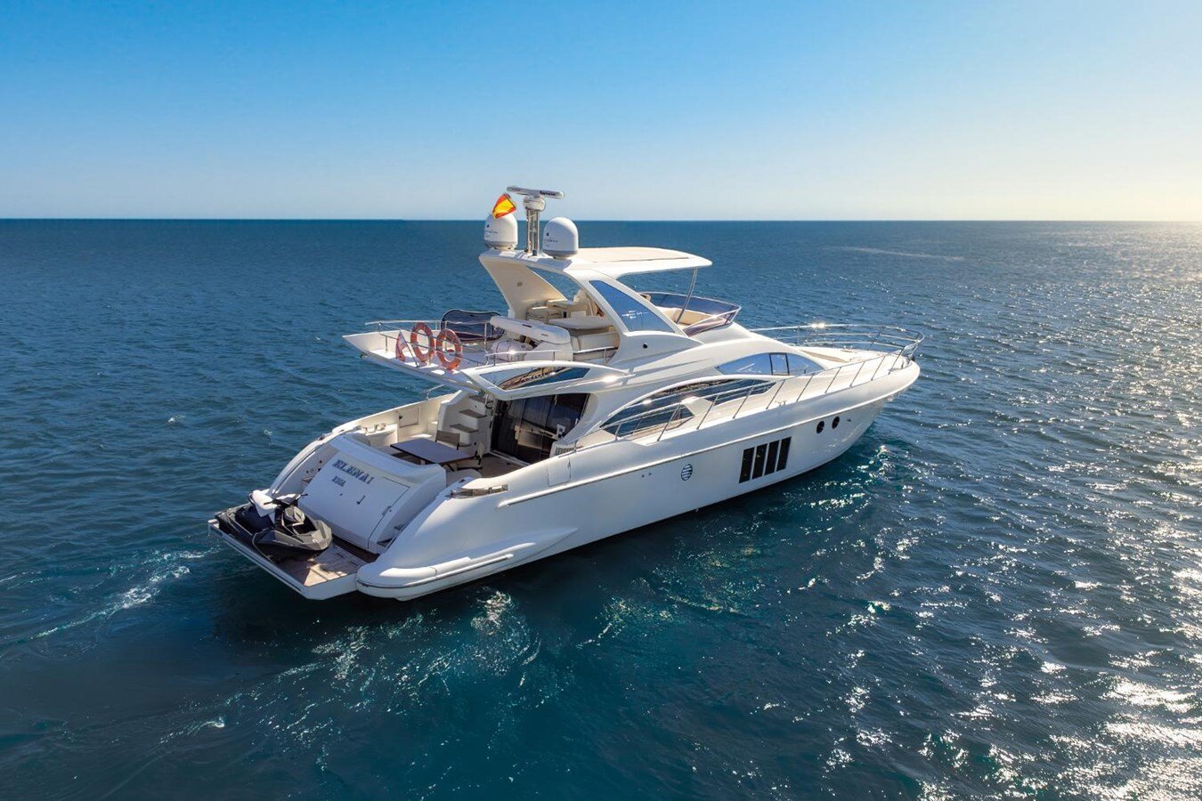 2013-azimut-yachts-66-2-9cb4e0