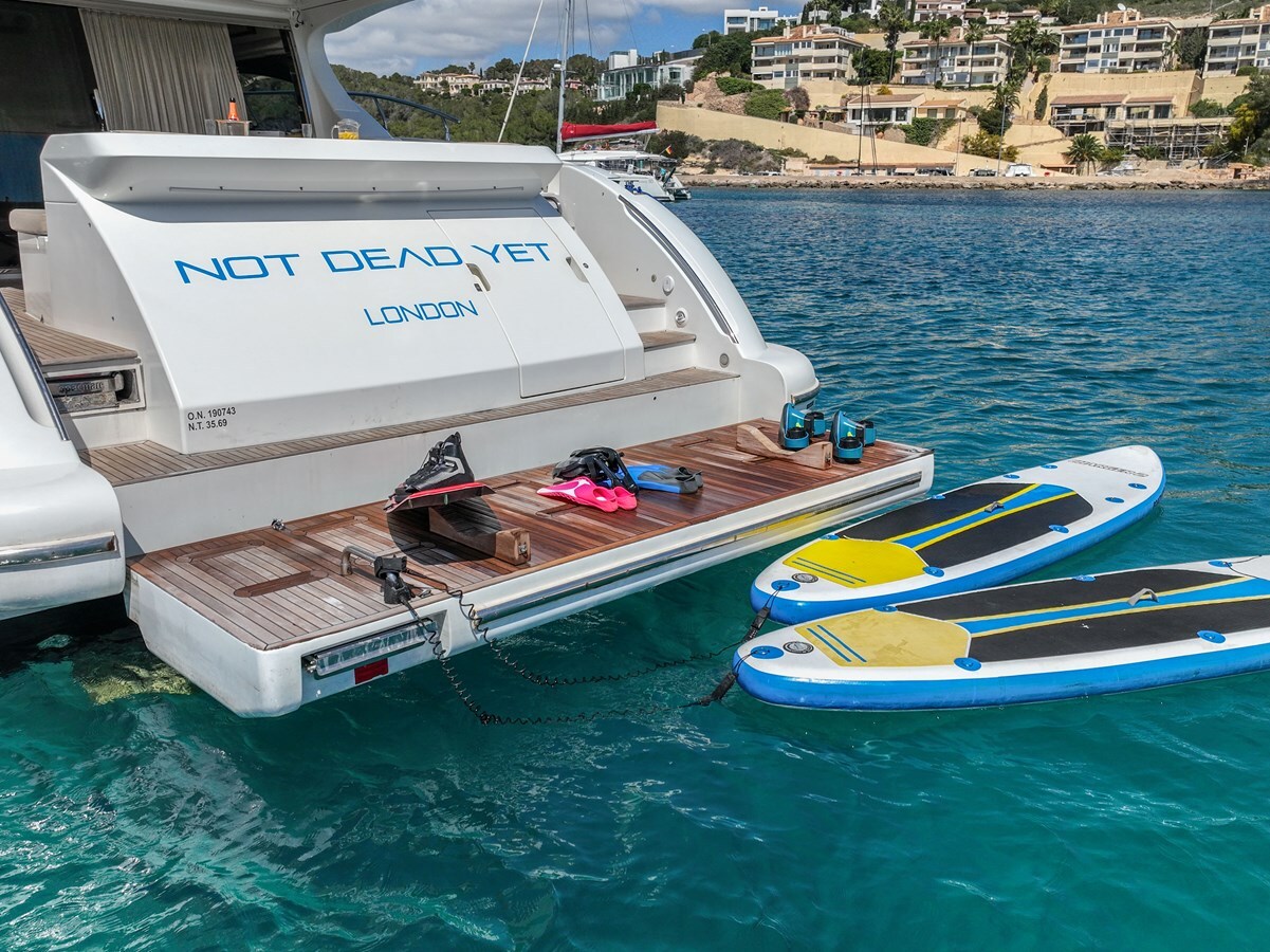 2013 AZIMUT YACHTS 66' 2