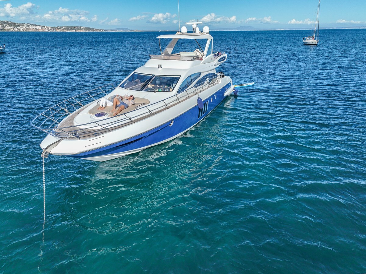 2013 AZIMUT YACHTS 66' 2