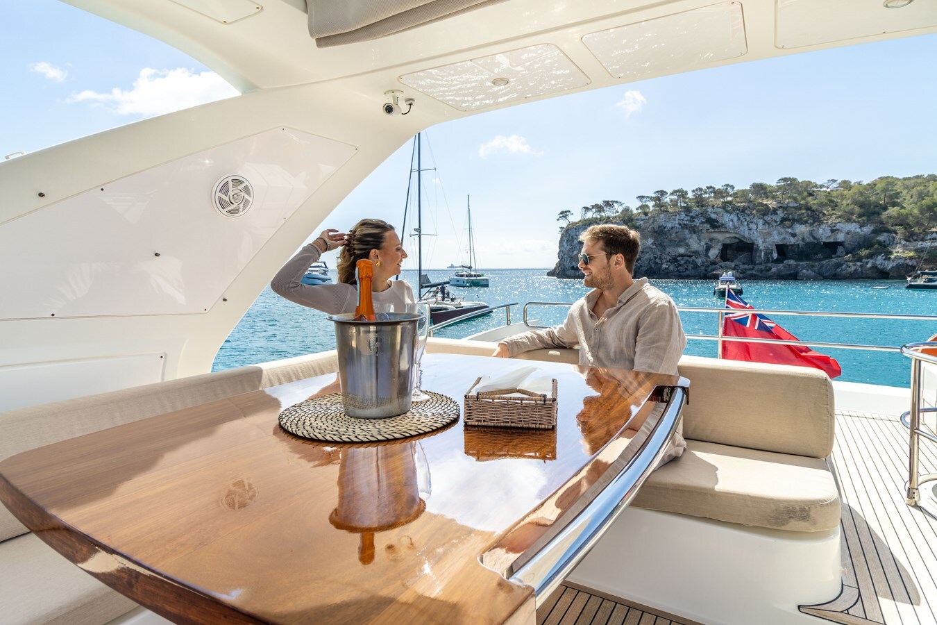 2013 AZIMUT YACHTS 66' 2