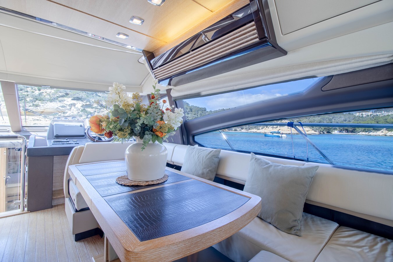 2013 AZIMUT YACHTS 66' 2