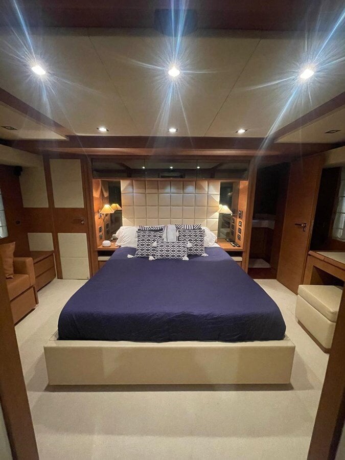 2013-azimut-yachts-78-9abd0e