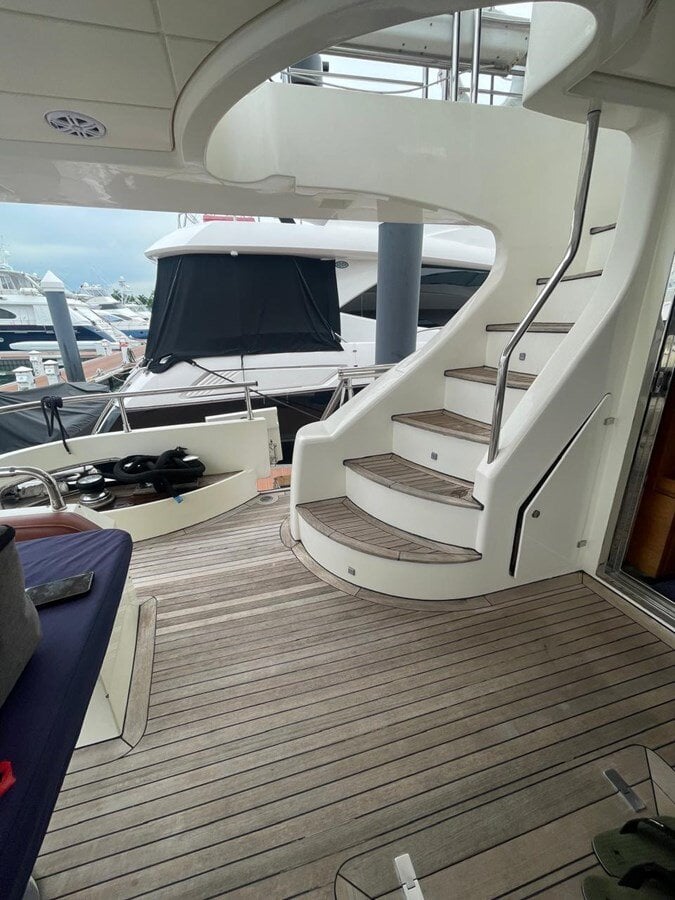 2013-azimut-yachts-78-9abd0e