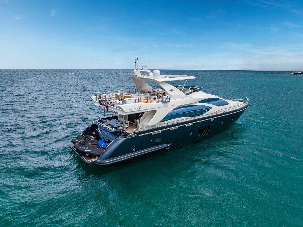 2013 AZIMUT YACHTS 84'