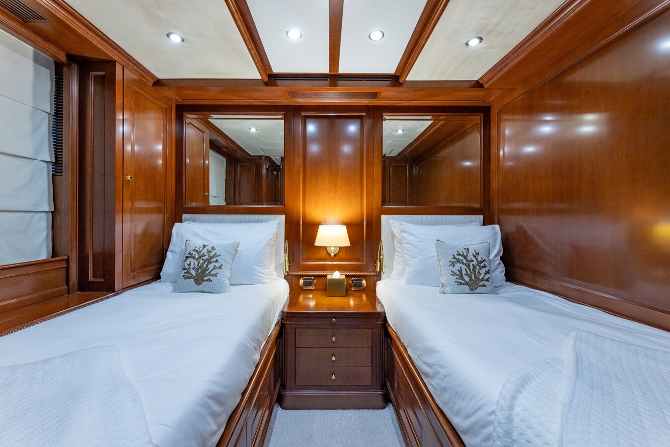 2013-benetti-121-182757