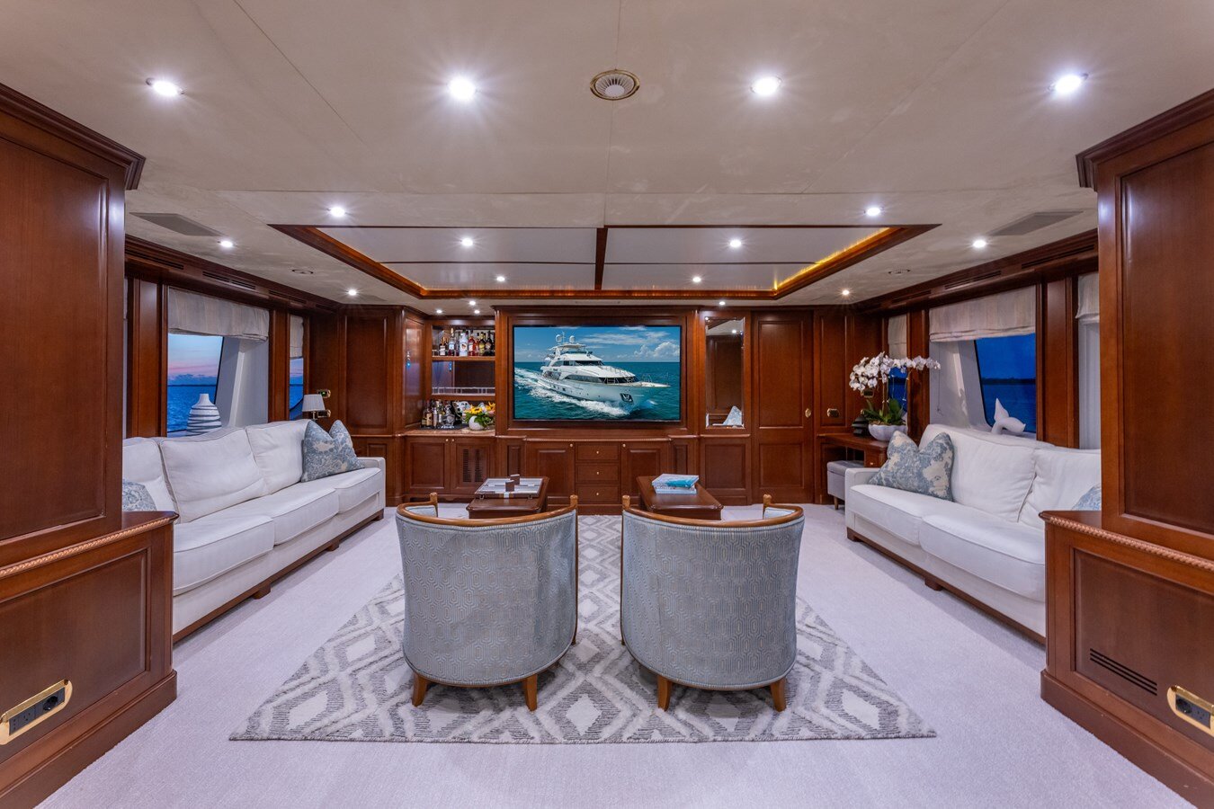 2013-benetti-121-182757