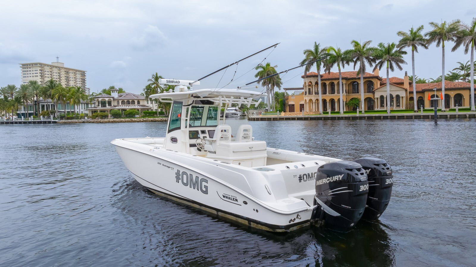 2013-boston-whaler-32-2-8b7df4