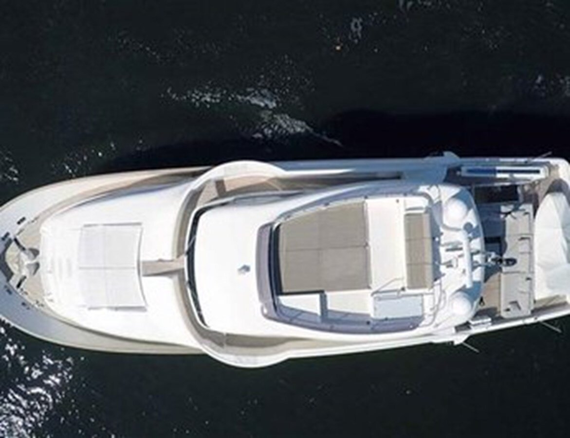 2013 FERRETTI YACHTS 86'