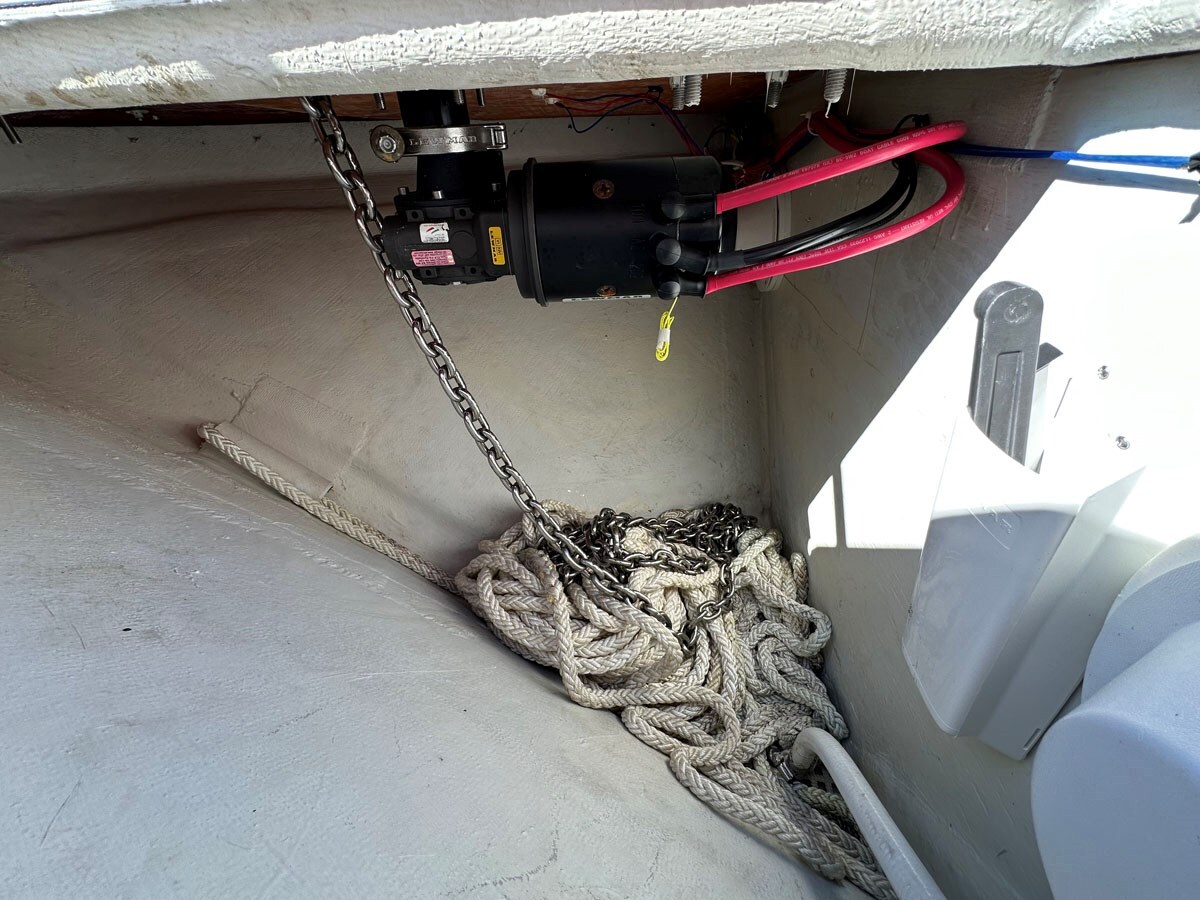 2013-hunt-yachts-36-6-4948f9