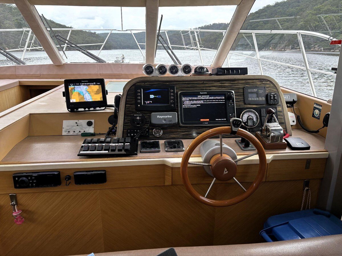 2013-integrity-motor-yacht-42-b727df
