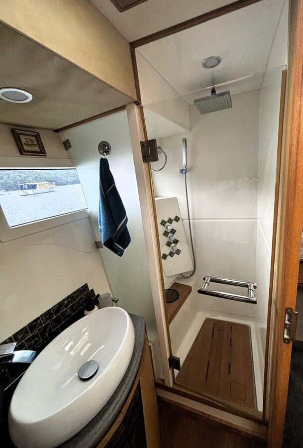 2013-integrity-motor-yacht-42-b727df