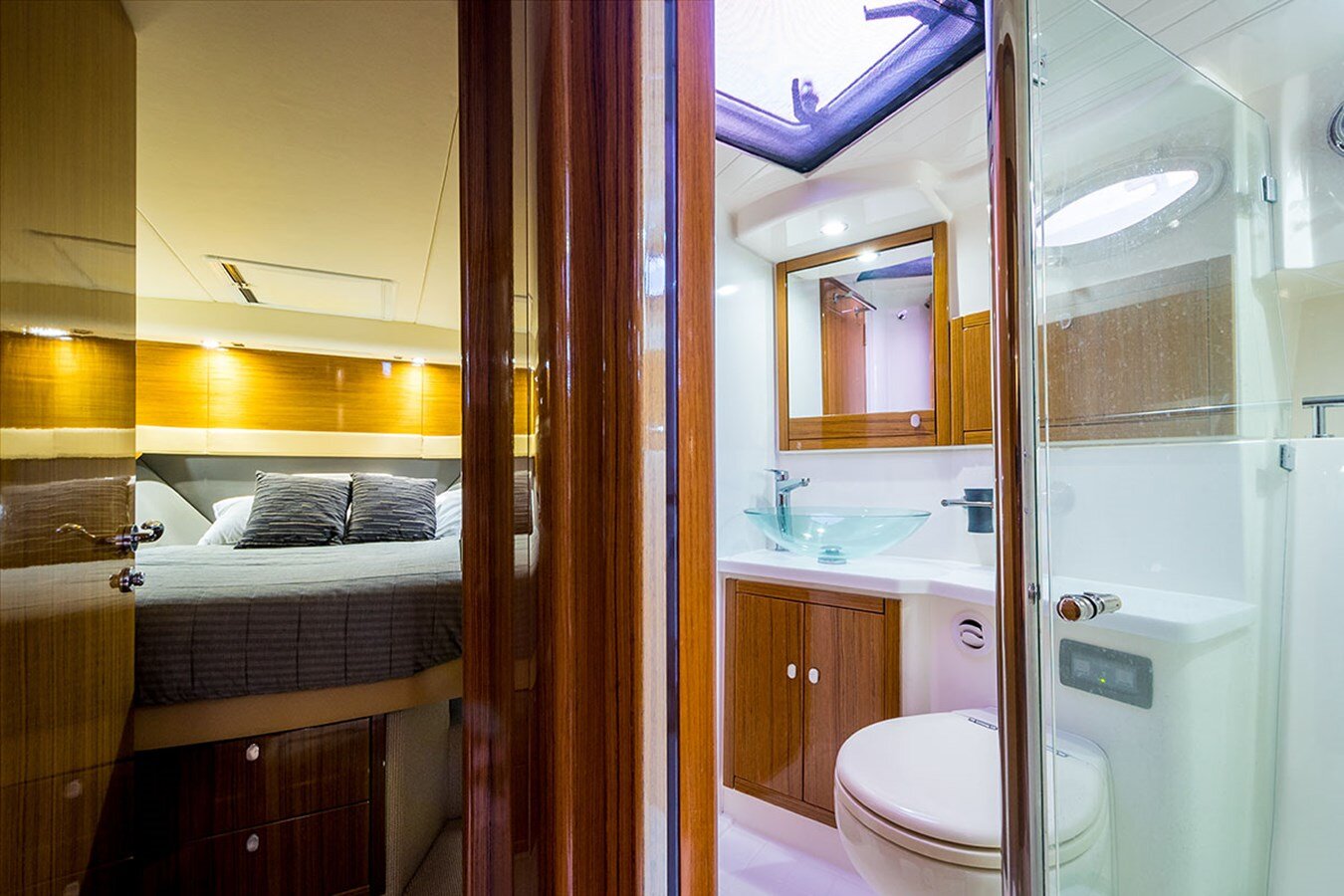 2013-maritimo-52-6-83a2d6