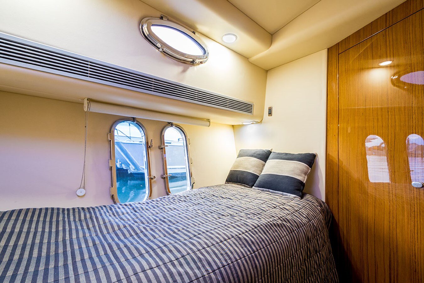 2013-maritimo-52-6-83a2d6