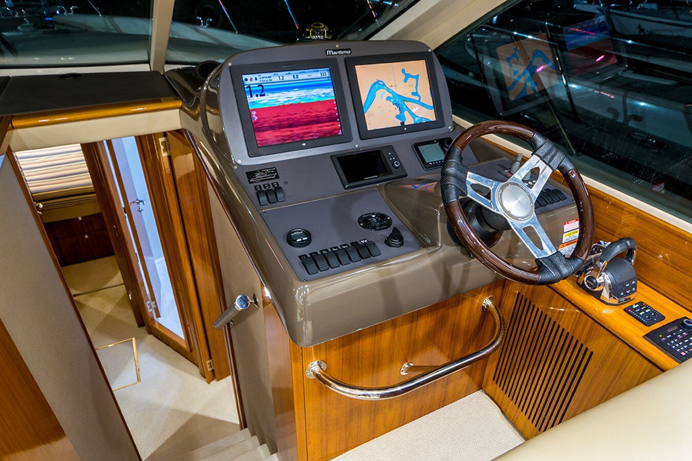 2013-maritimo-55-10-4d082c