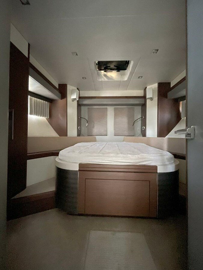 2013-marquis-63-1-8dbd75