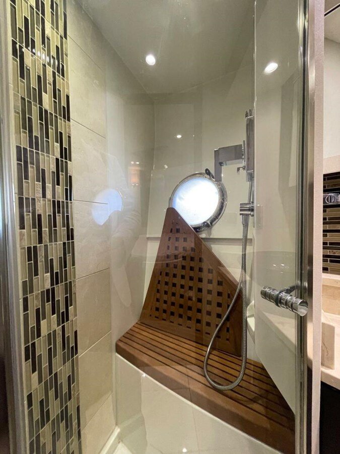 2013-marquis-63-1-8dbd75