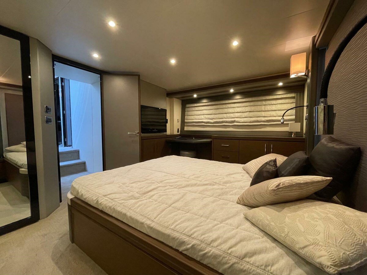 2013-marquis-63-1-8dbd75