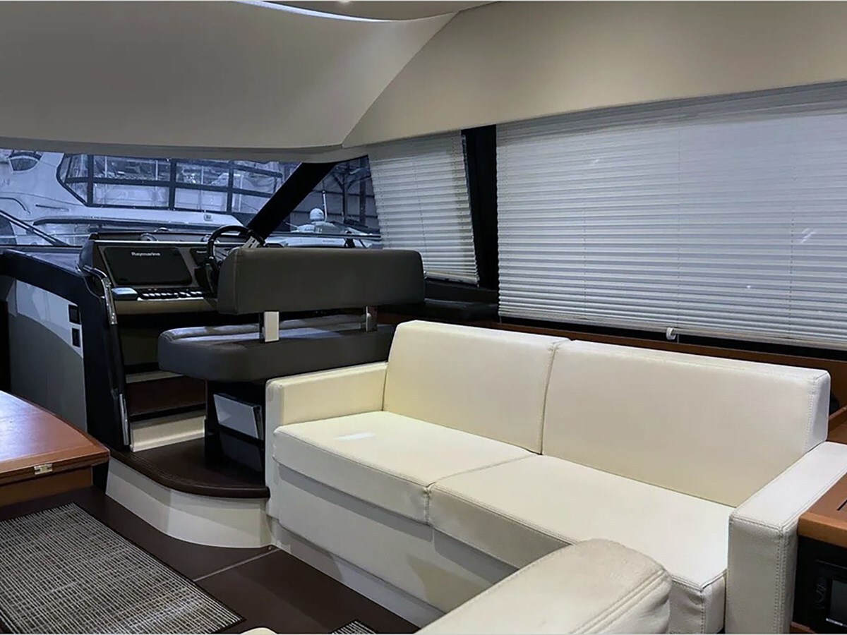 2013-prestige-50-1-c52e78