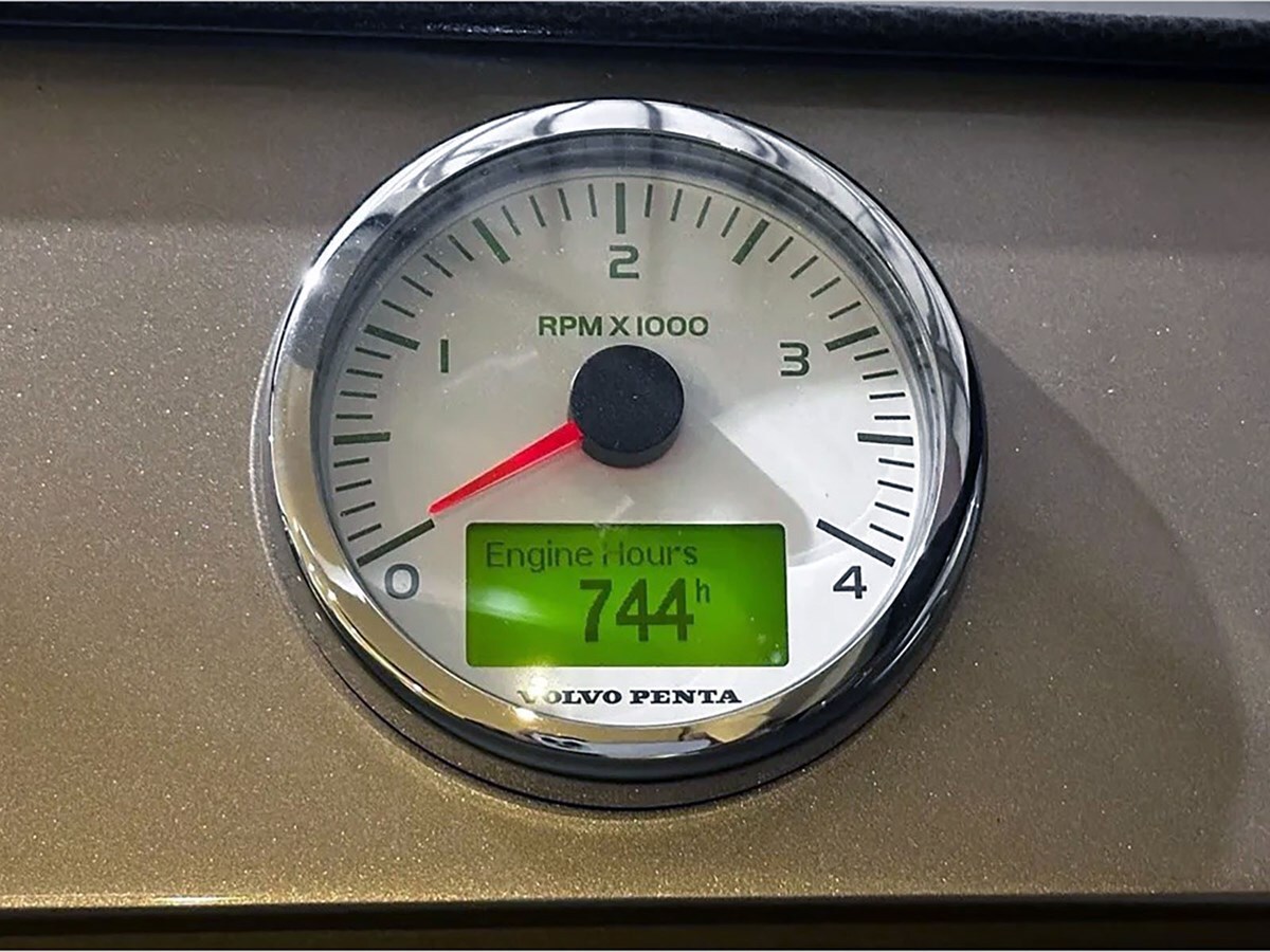 2013-prestige-50-1-c52e78