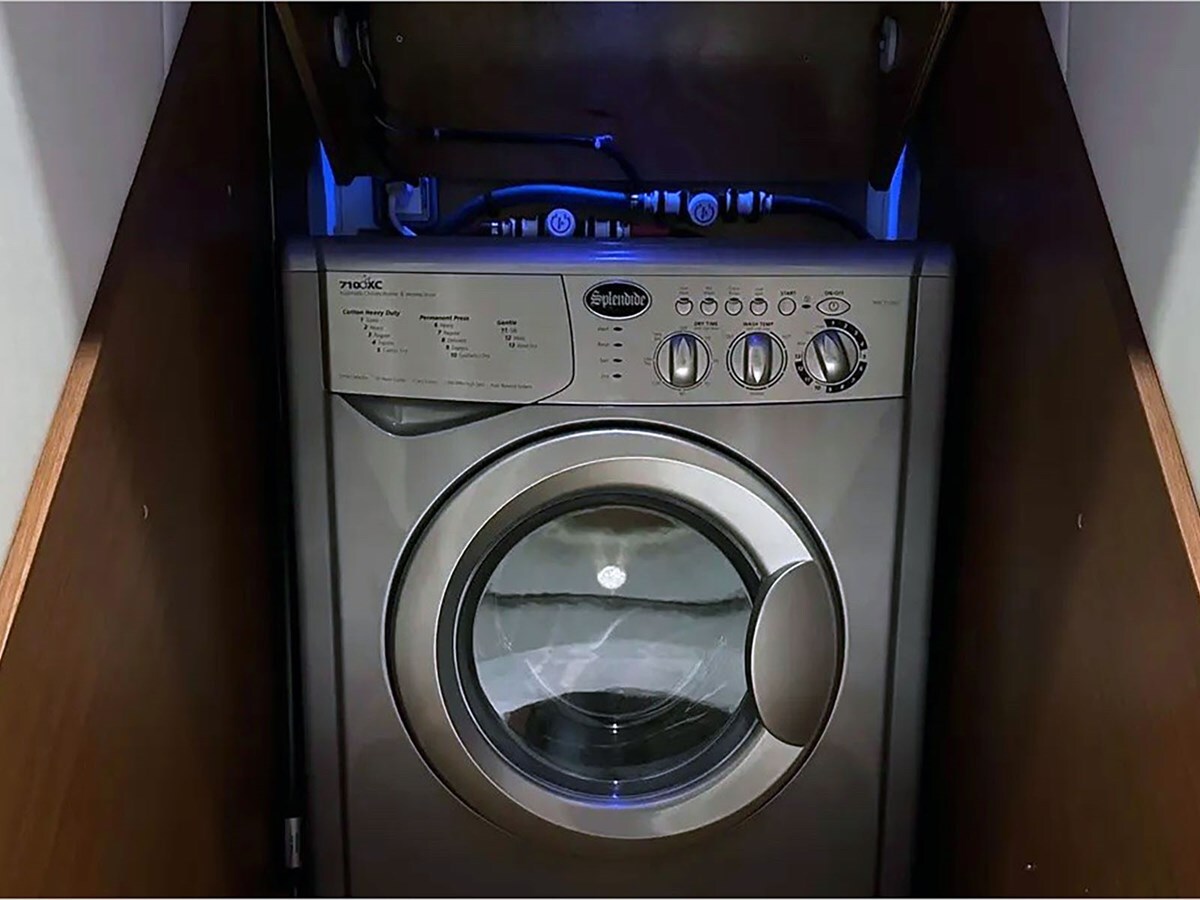 2013-prestige-50-1-c52e78