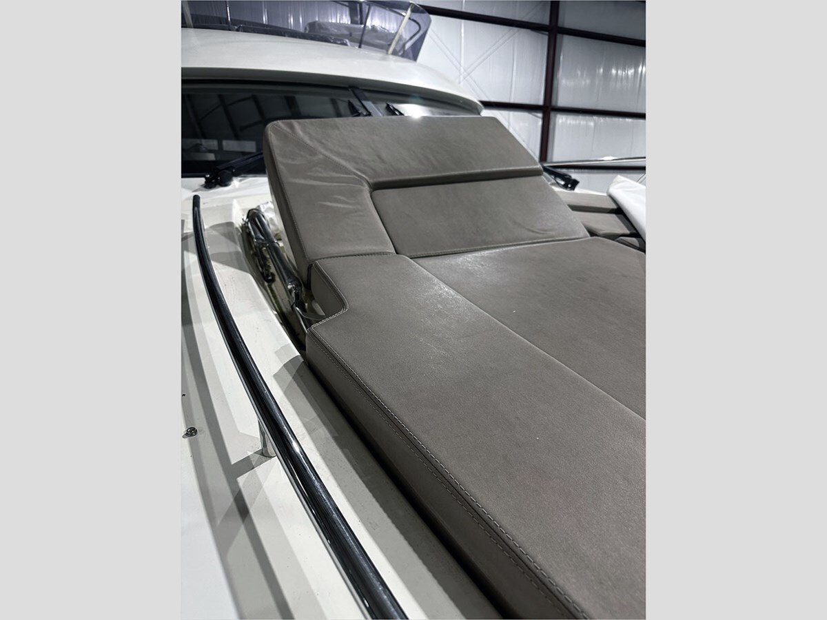 2013-prestige-50-1-c52e78