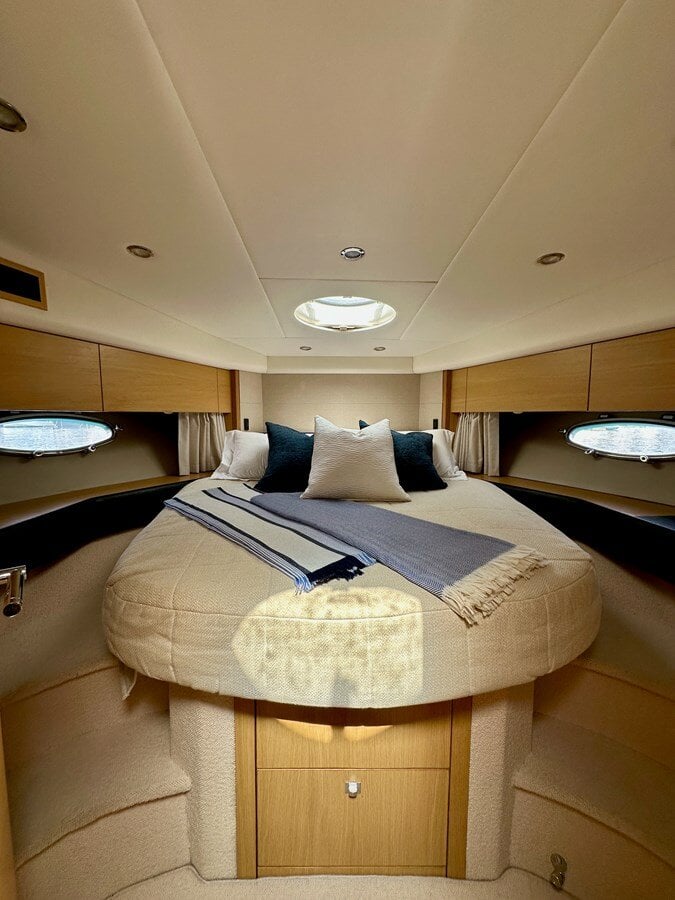 2013-princess-yachts-45-1-1495df