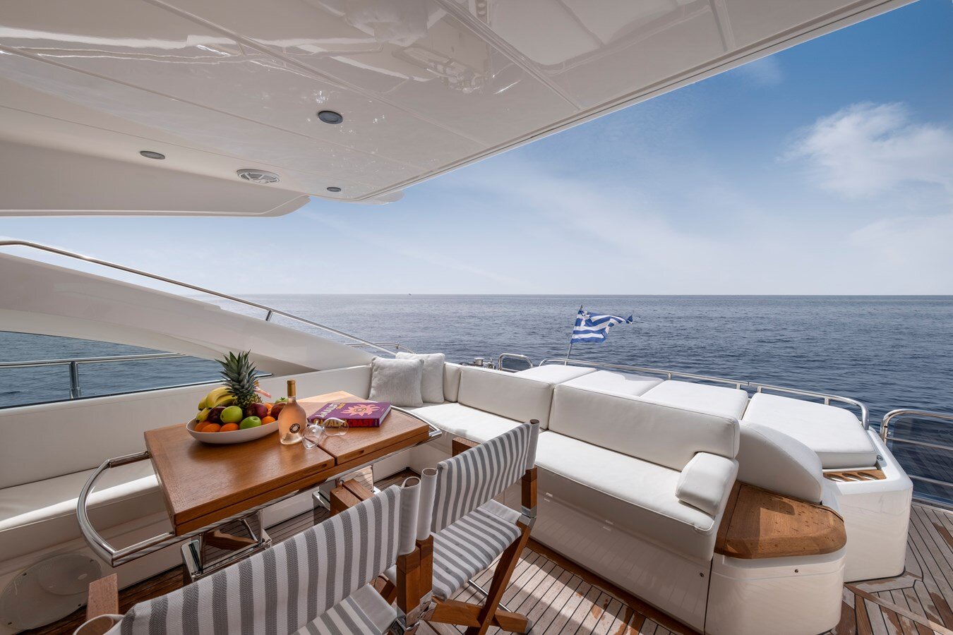 2013-princess-yachts-71-4-26aa9a