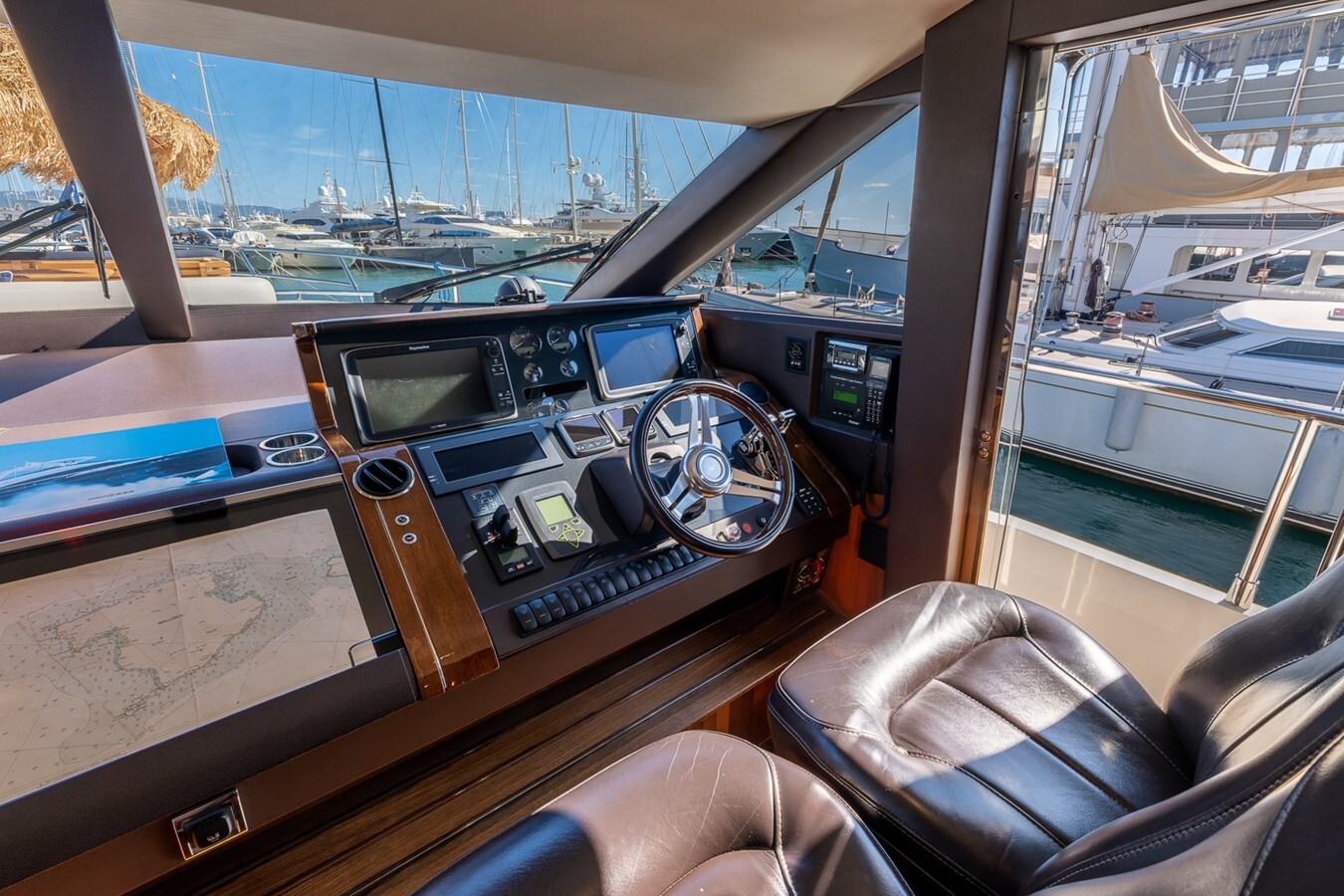 2013-princess-yachts-74-1-7374f7
