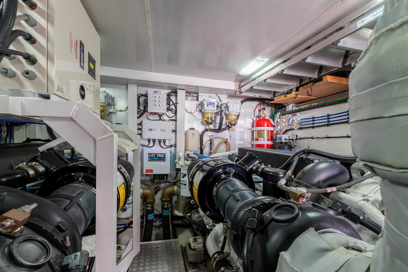 2013-princess-yachts-74-1-7374f7