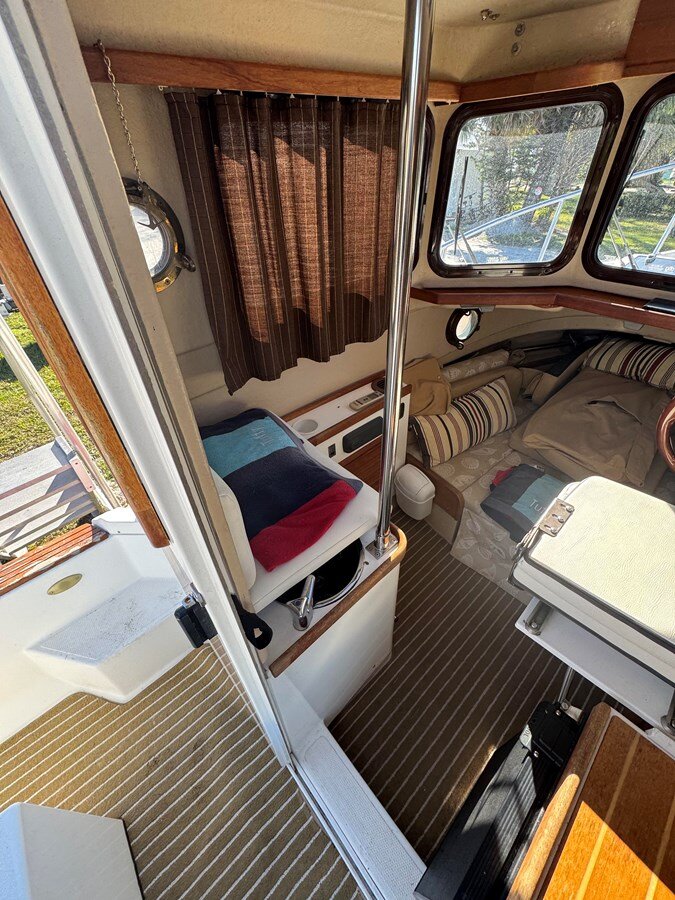 2013-ranger-tugs-21-d655de