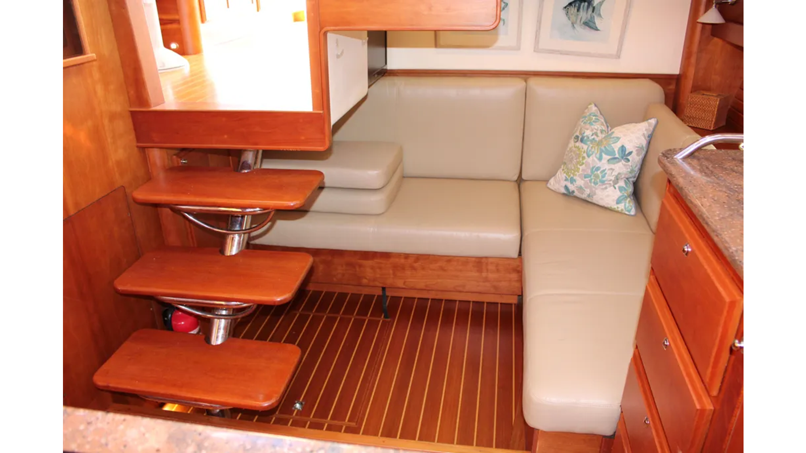 2013-sabre-yachts-38-c9cddb