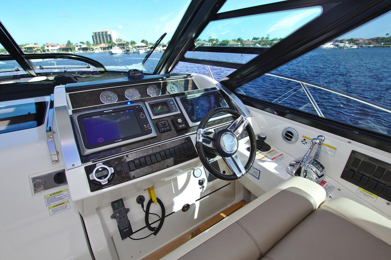 2013-sea-ray-45-4ef00a